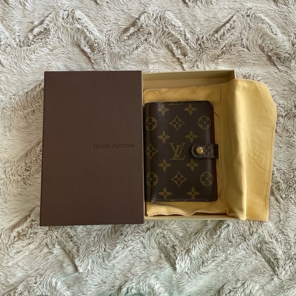 Louis Vuitton Monogram Agenda cover PM - Picture 3 of 8